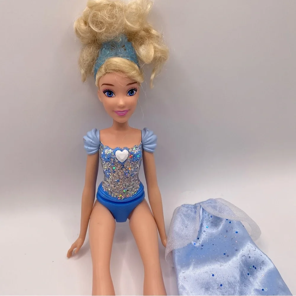 Hasbro Disney Royal Shimmer‎ Blue Princess Cinderella Doll with Blonde Hair Used